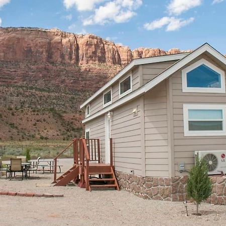 Вилла Redrock Moab Tiny House W Large Loft Site 8 Экстерьер фото
