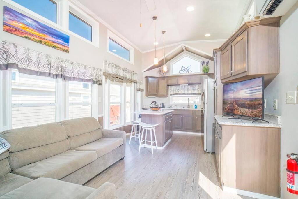 Вилла Redrock Moab Tiny House W Large Loft Site 8 Экстерьер фото