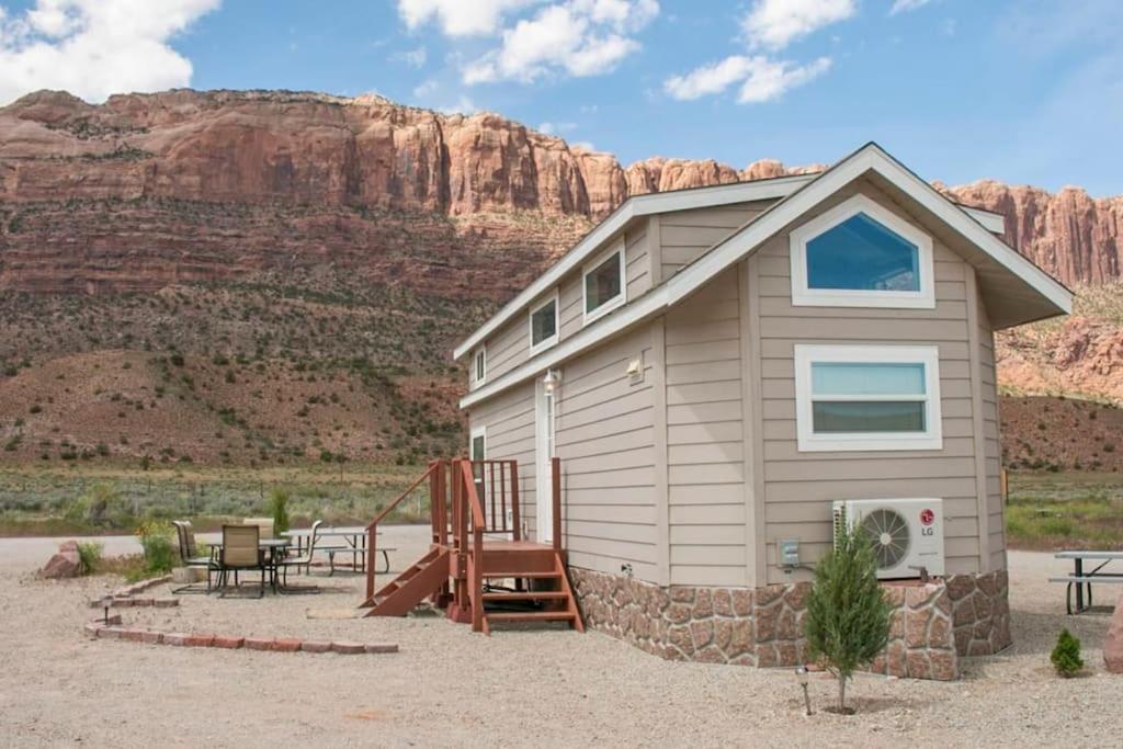 Вилла Redrock Moab Tiny House W Large Loft Site 8 Экстерьер фото